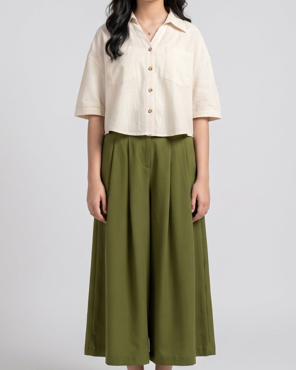 Classic Cream and Olive Teen Set