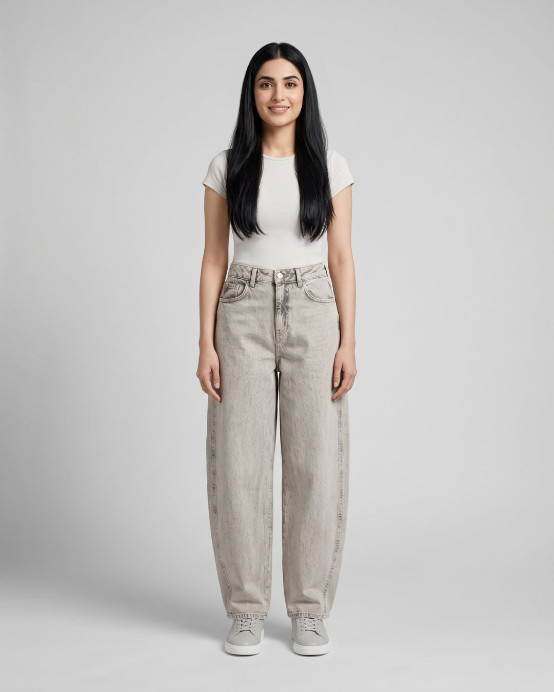 High-Waisted Grey Curved Jeans