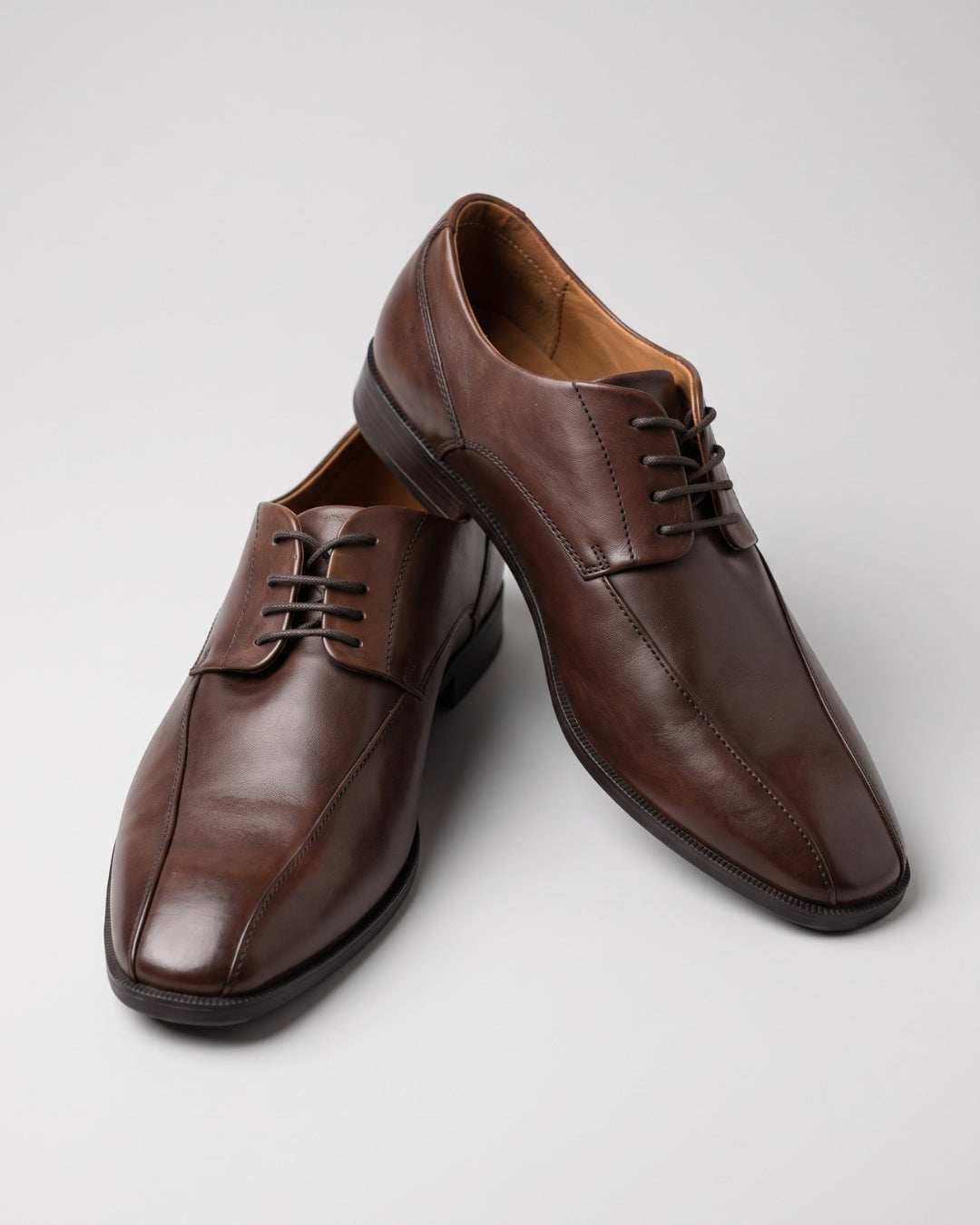 Brown Split-Toe Derby