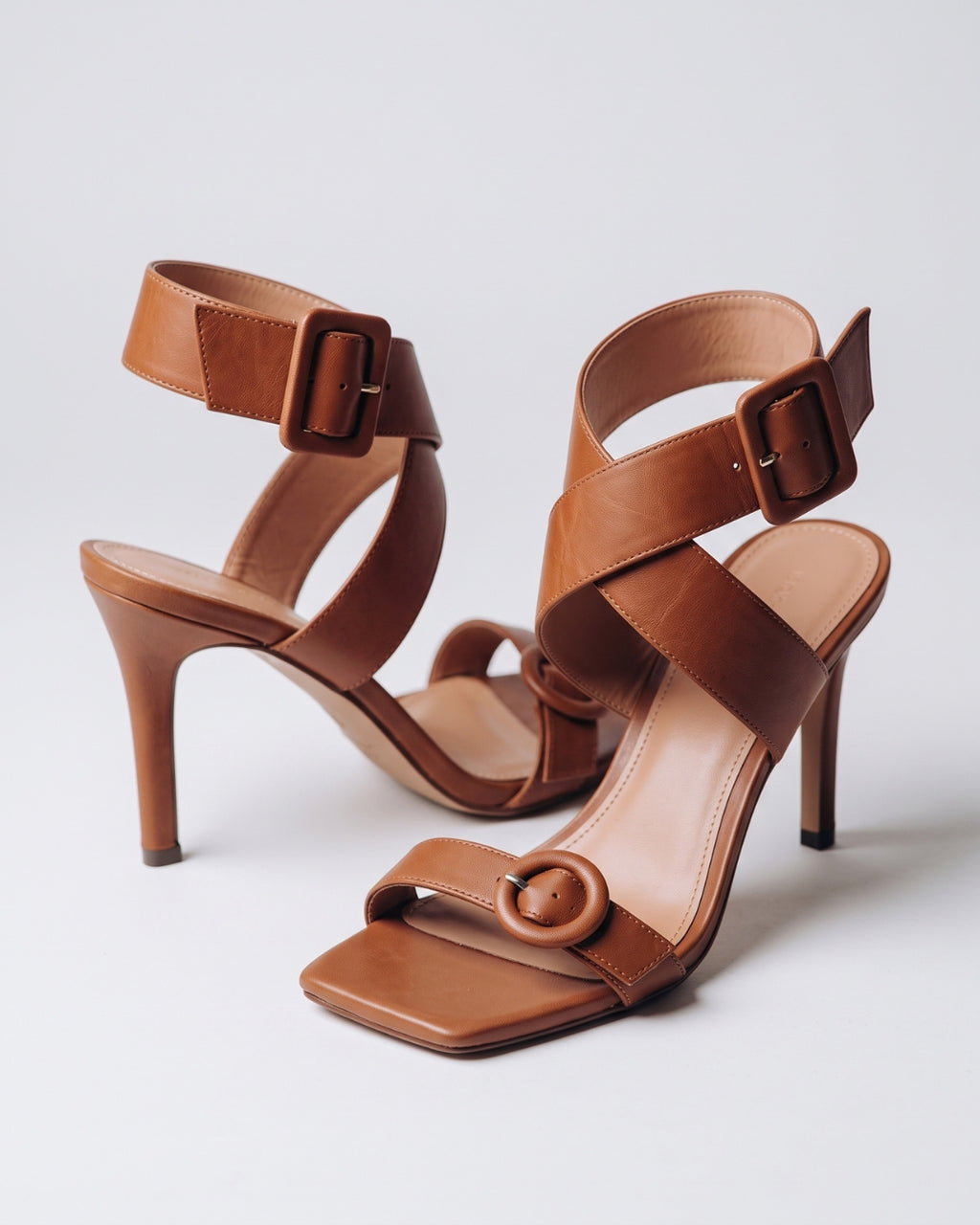 Chic Criss-Cross Tan Sandals