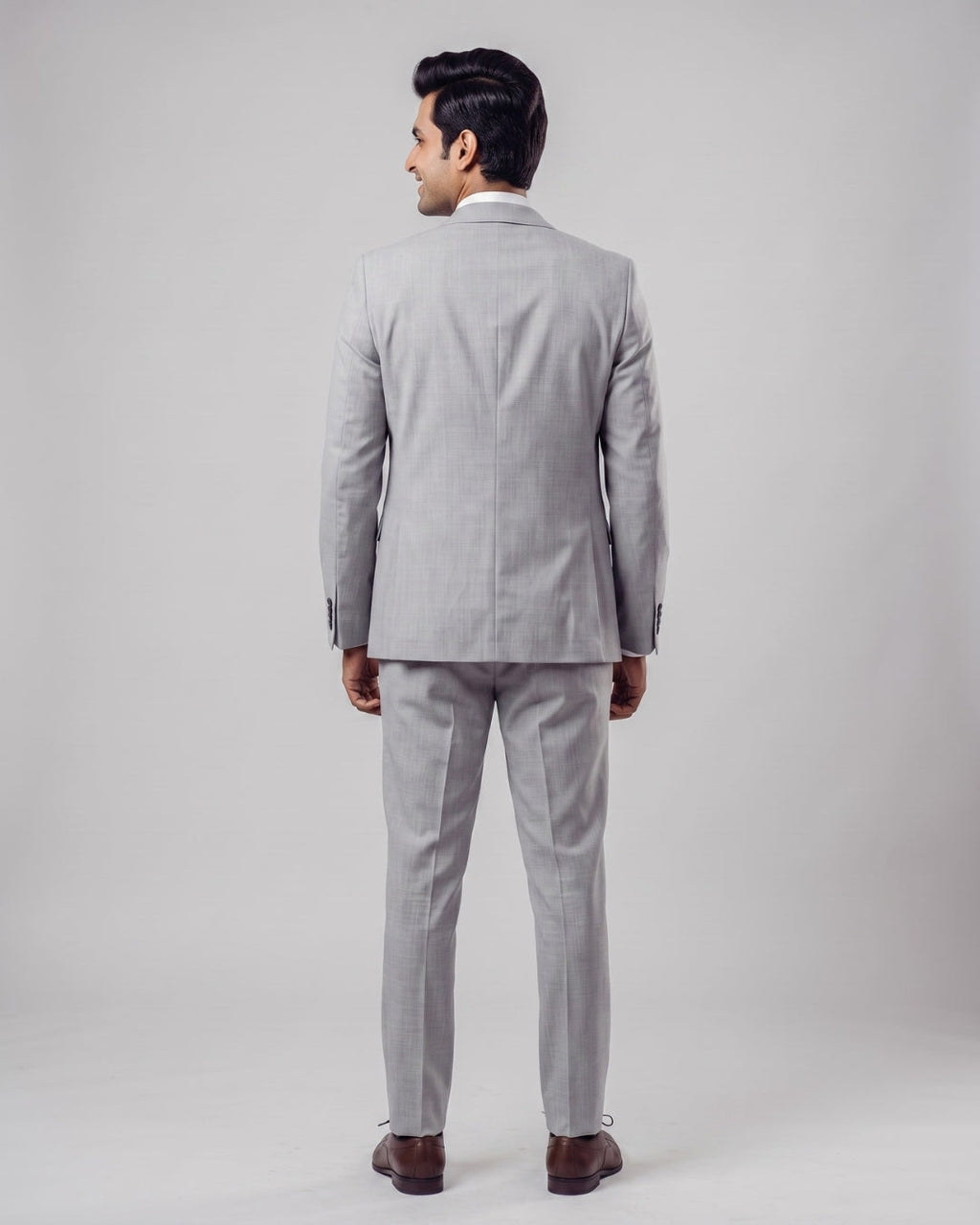 Men's Essential 3-Piece Business Suit