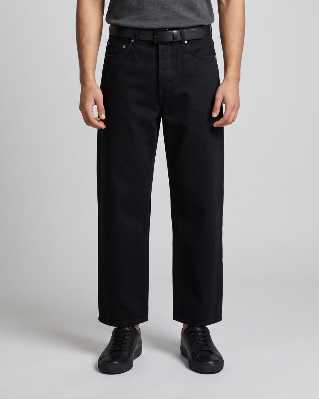 Classic Black Straight-Leg Jeans