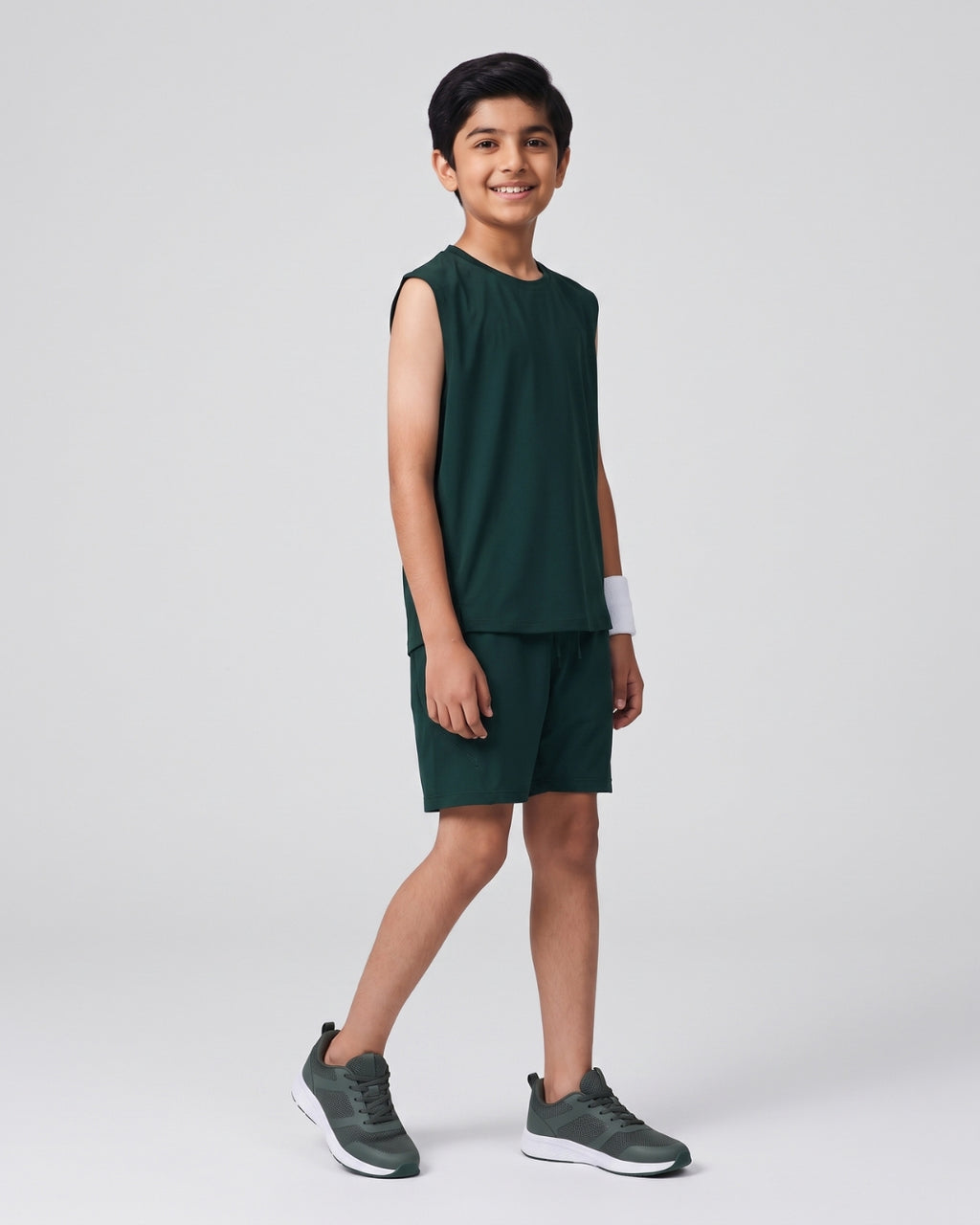 Relaxed Fit Boys Sports Outfit