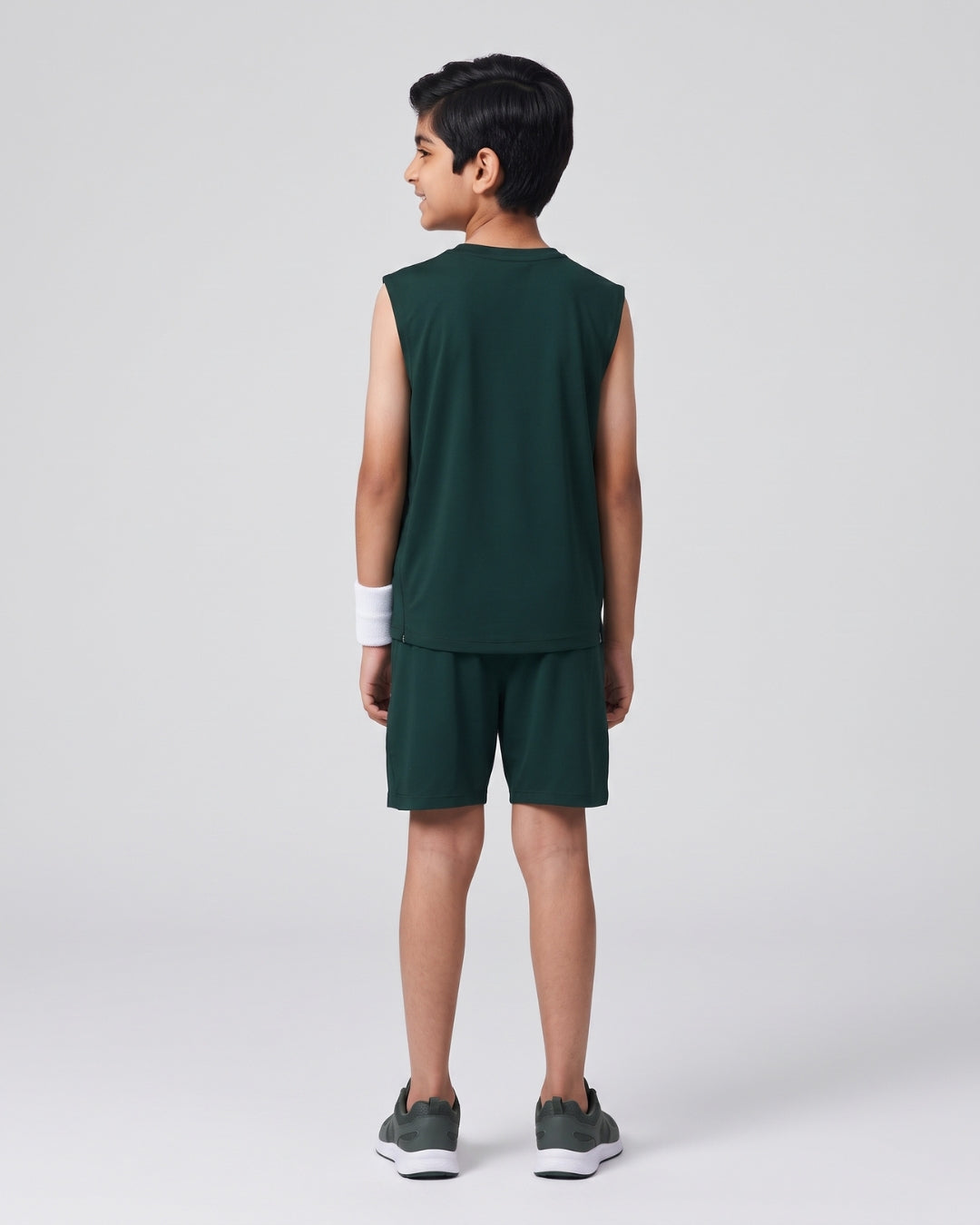 Relaxed Fit Boys Sports Outfit